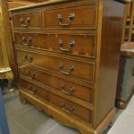 687 7867 CHEST OF DRAWERS